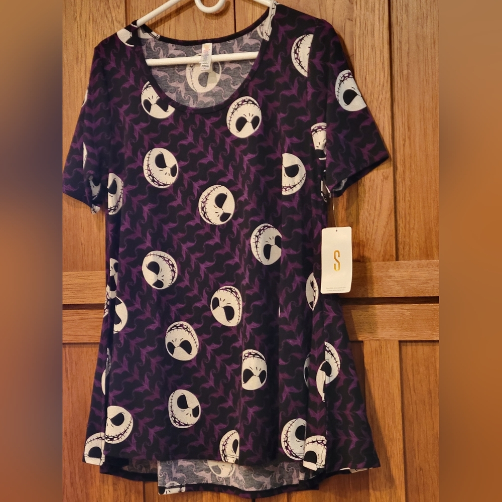 NWT Lularoe Nightmare Before Christmas Jack Skellington Perfect T. Siz…